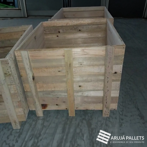 Caixas de madeira à venda